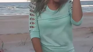 Beach Suck & Fuck.mp4