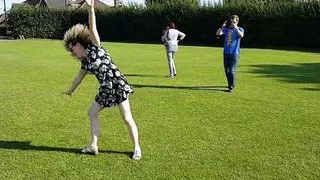 Flashing Pussy Doing Cartwheels In The Park