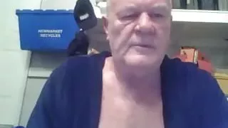 Opa sperma vor der Webcam