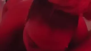 Mature Au Gros Sein Mmh