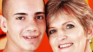 Mature mom Lannie rides a young dick