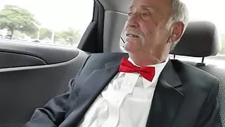 Young babe sucks oldmans cock before riding