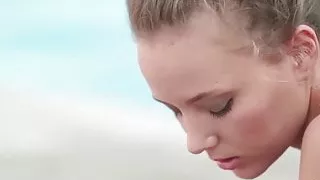 Babes - Babes Clover - Make This Feeling Last