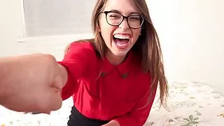 PropertySex - Surfer dude fucks insanely hot landlady