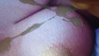 zisinas Titten besamt