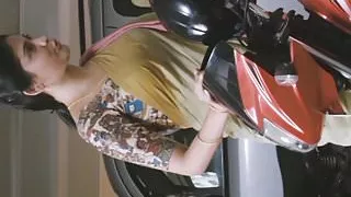 saree shape makes me cum.mp4