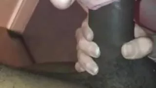 Blonde Sissy verehrt schwarzes Fleisch