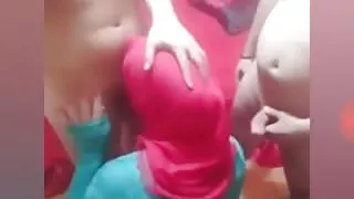 Wife wearing hijab suck her husband and his friens