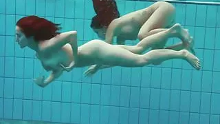 Hairy and shaved teens Piyavka and Szilva