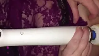 Frauchien hat neue Unterwäsche bekommen!