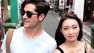 jeune chinoise soumise docile baisee