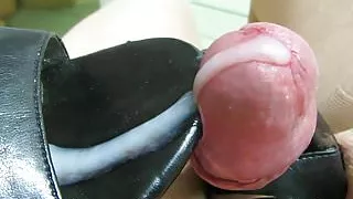 heels insertion with cum pouring out