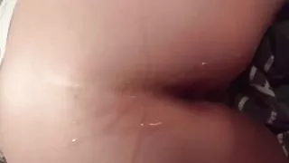 Cum on her ass