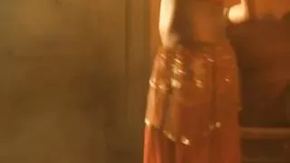 She Seduces With Her Body