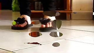 Sexy french feet... 2