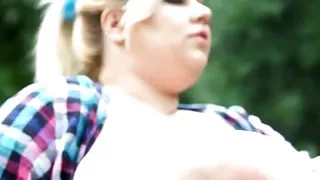 Curvy babe rides huge dick outdoors