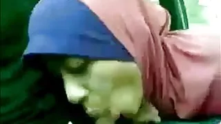 Malay hijab girl suck in car