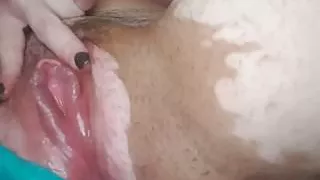 Waiting for daddy to come home after werk...