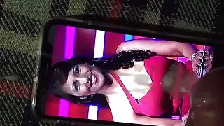 Cum tribute on a sexy bitch!