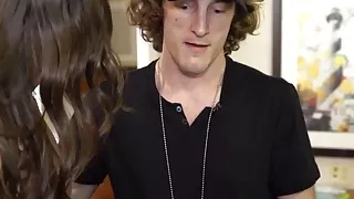 Dickriding hooker fucks cop to avoid arrest