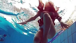 Hairy teen Mohnatka in xxxwater show