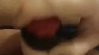 Piggy TiffanyAnnSoto Crams Ice Into Her Cunt