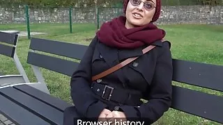 Public Agent Afghan beauty pays to fuck a big cock