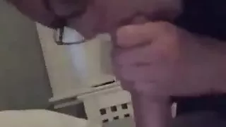 Four-eyes BJ & HJ - On the Bed (Side-angle View)