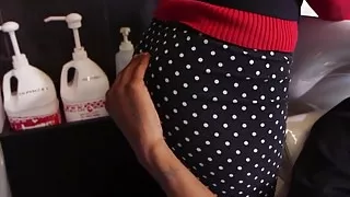 Classy mature tastes jizz after sucking bbc