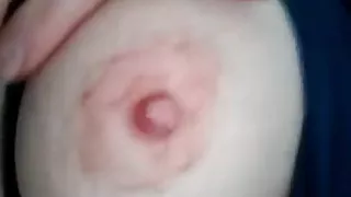 bouffe moi les seins Tenderboy76