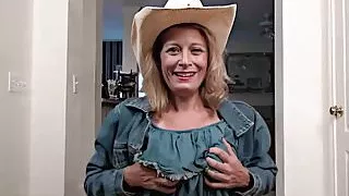 Kinky Cowgirl MILF Jade Allan