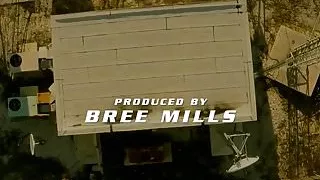 Facesitting babe squirts on dykes face