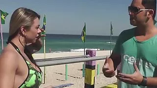 Personal trainer comeu aluna gostosa