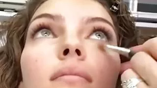 17 Things - Camren Bicondova