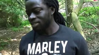 Deutsche Teen ficken in Berlin Tiergarten Public Dreier