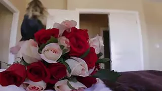 Blonde fingers creampie