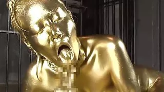 Japan babe giving a quality and golden blowjob in dungeon