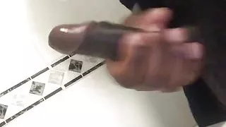 Lil late night bathroom stroke