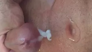 Ich wichse in der Badewanne in Stockholm