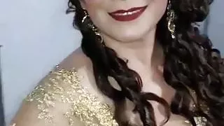 Milf Liz Modelando