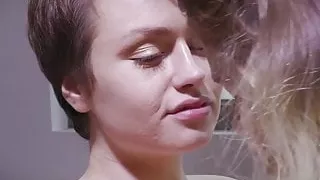 Amateur gals eat out hairy pussies