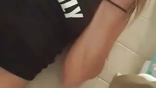 Twitter Model HotWifeOfOhio Muschi spielen