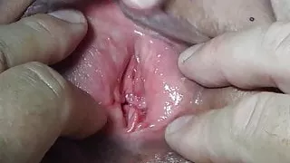 Nickis Pussy Rub Close Up