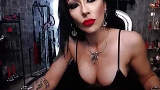 MistressKennya18