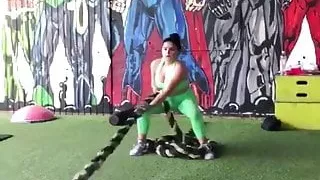 Ariel Winter pulling a thick rope July 21 2-18