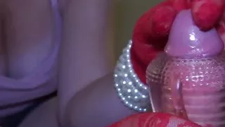MissLexiana - My red lace gloves handjob