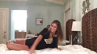 Yoga challenge HOT FEET