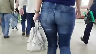 Nice MILF with good ass