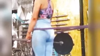 Bubble butt at the gym volume B