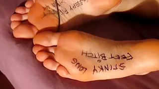 Cum on relaxing feet